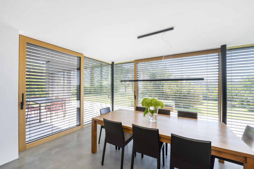 brise soleil orientable motorisé baie vitrée